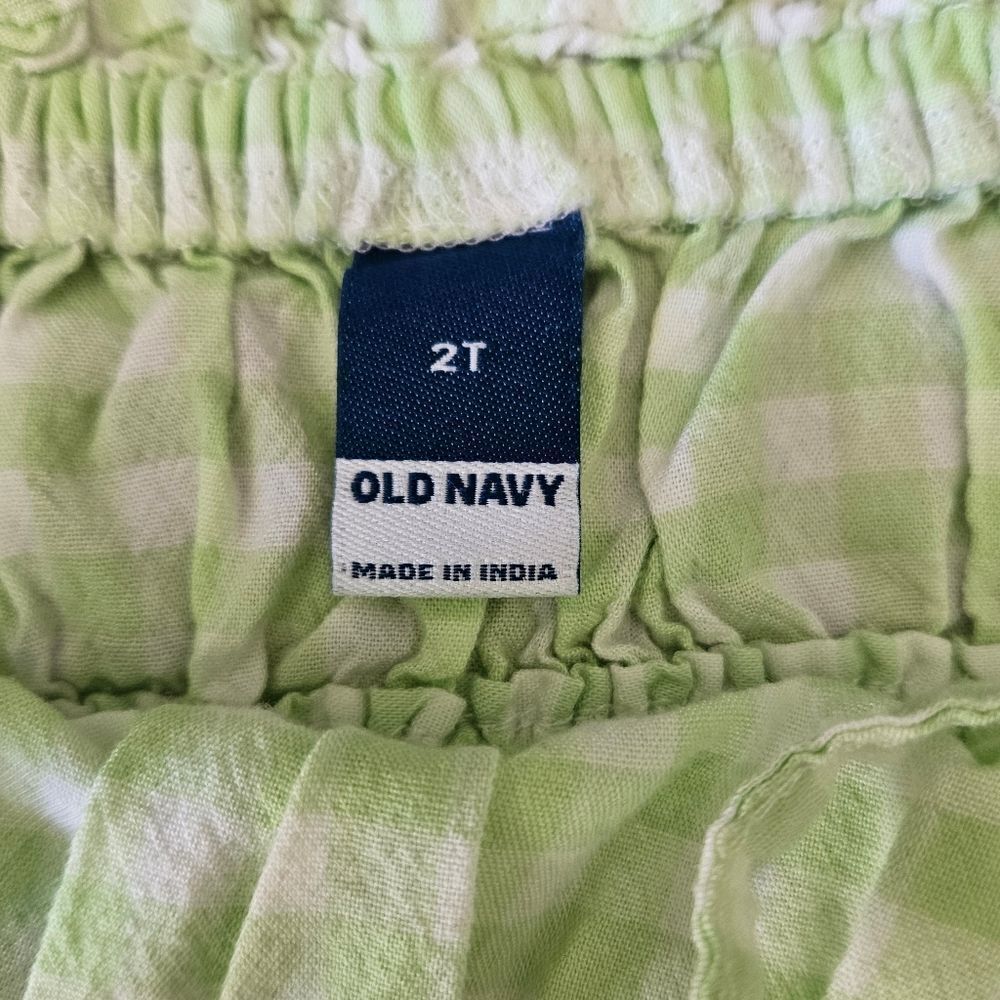 Old Navy Lime Green and White Checkered Smocked Tank Top Size 2T - Picture 4 of 6